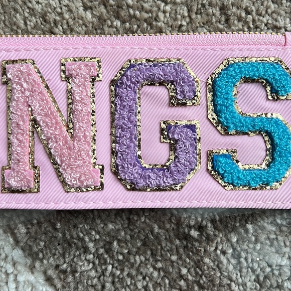 Clear THINGS pouch, NEW! - Picture 3 of 4